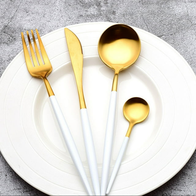 BeesClover 4pcs Cutlery Set Non-slip Smooth Edge Comfortable Grip 304 Stainless Steel Knife Fork Set Ideal for Home Restaurant