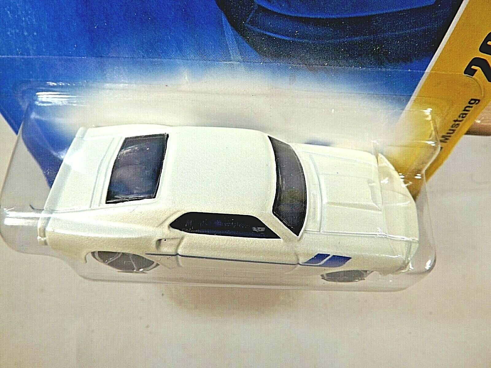 Hot Wheels 2007 X-Raycers Stockar Toy Car