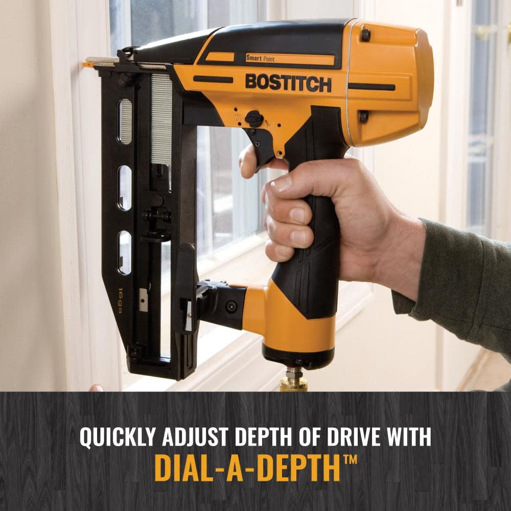 BOSTITCH Smart Point 16 Ga Pneumatic Nail Gun
