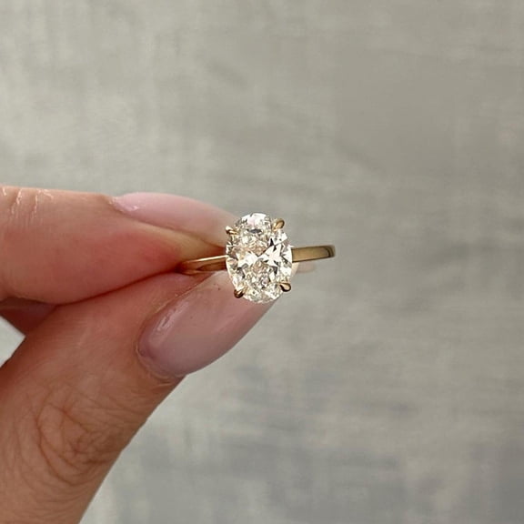 Solitaire Brilliance 2.4CT Oval Moissanite Hidden Halo Engagement Ring for Women 10k Yellow Gold Size 4