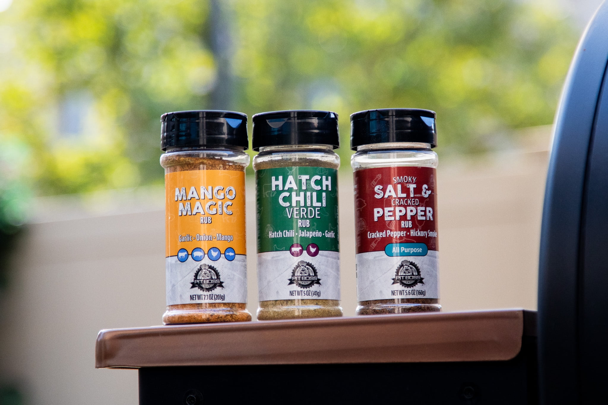 Pit Boss Smoky Salt & Cracked Pepper Rub for Ultimate Grilling