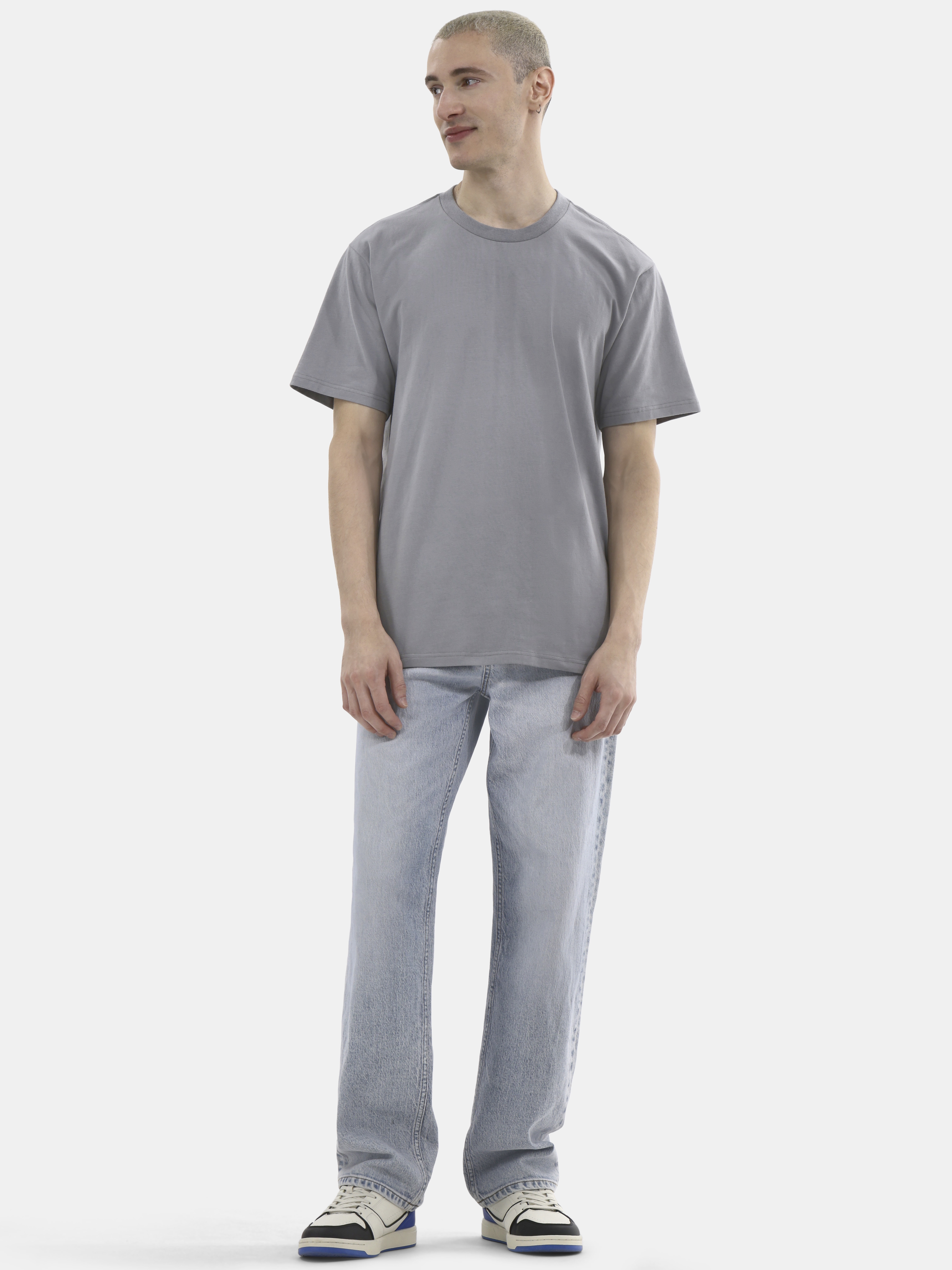 No Boundaries Flat Grey Basic Crewneck Undershirts with Short Sleeves, 2-Pack, Men's