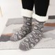 thumbnail image 4 of Calcetines para el hogar para mujer y niña, calcetines gruesos de punto con forro polar, calcetines de invierno para interiores y exteriores, calcetines térmicos suaves y difusos de Navidad, 4 of 4
