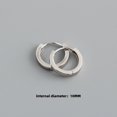 thumbnail image 1 of Pendientes de oreja blancos s925 de círculo liso de varios tamaños con personalidad de Europa y Estados Unidos, pendientes de moda dorados para mujer, 1 of 6