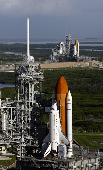 space shuttle endeavor photos space shuttle endeavor photos