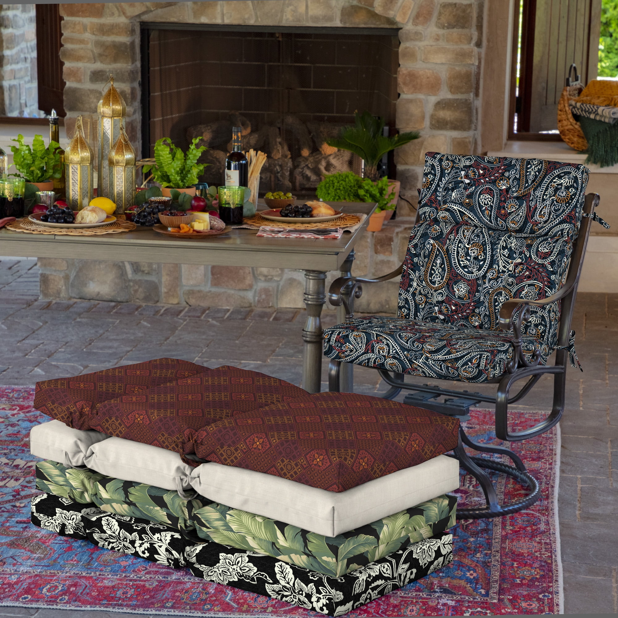 ARDEN Outdoor Chair Cushion 20 x 21, Navy Palmira Paisley