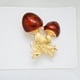 thumbnail image 3 of Pernos de Broche de seta de aleación ambiental Zulema Broche de hongo rojo oscuro, 3 of 8