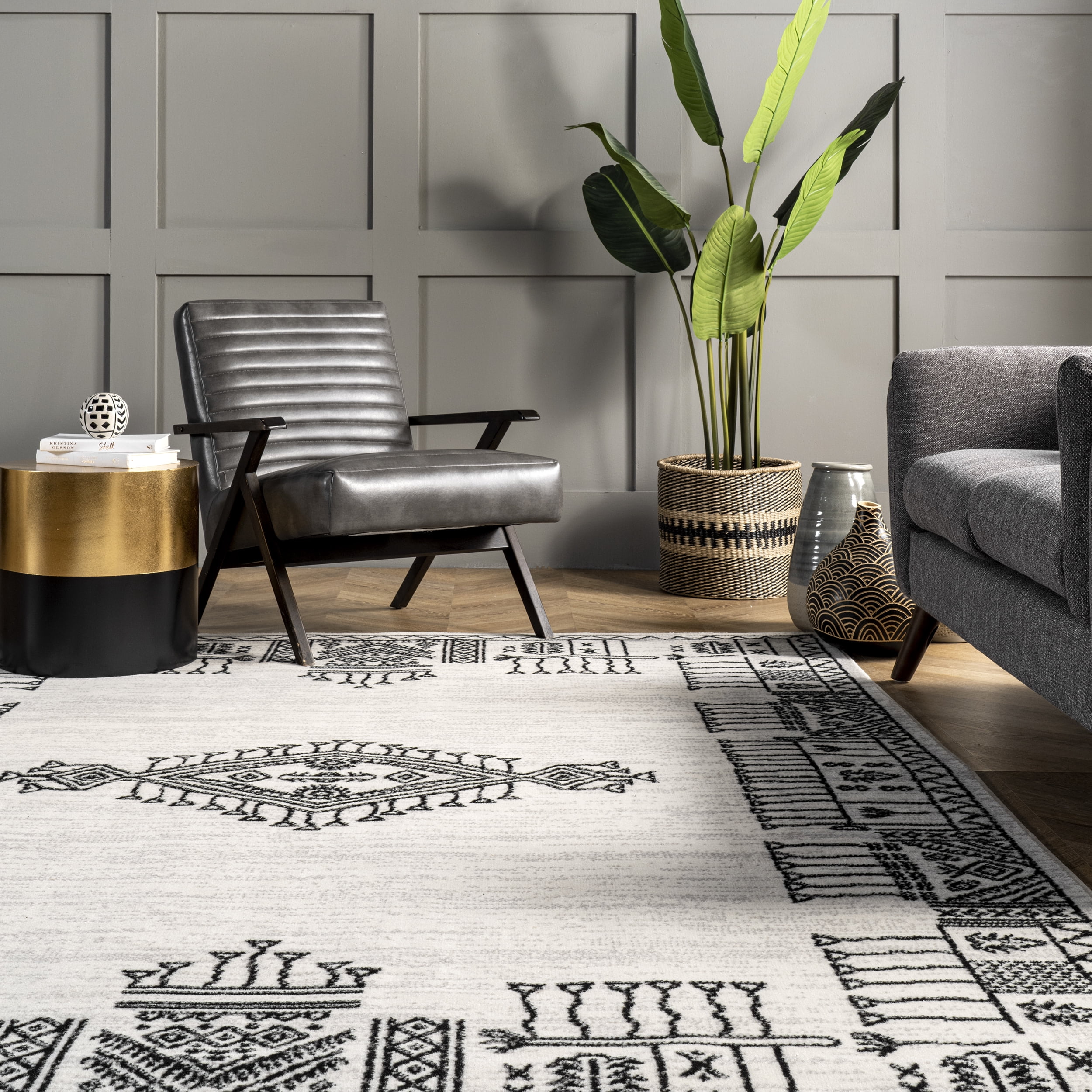nuLOOM Carey Global Inspired Motif Area Rug, 8' 10" x 12', Beige
