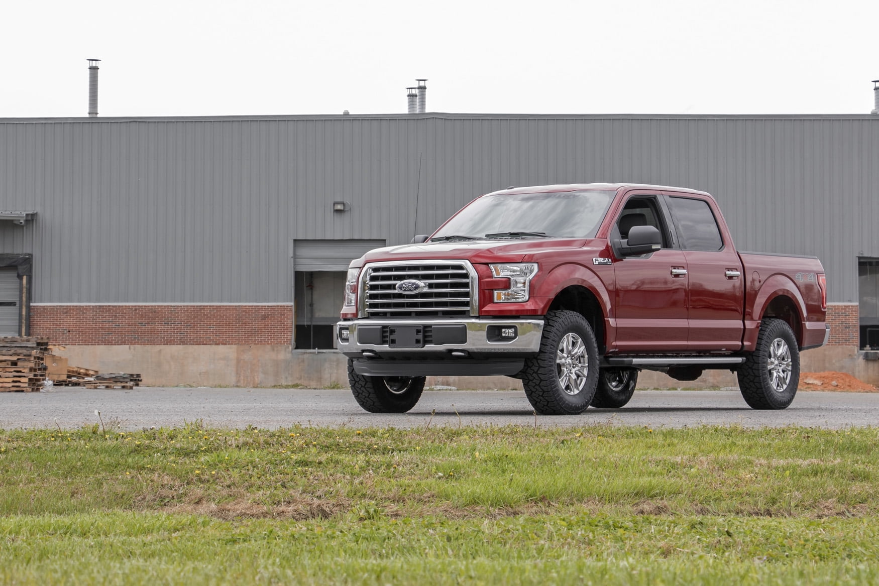 Rough Country 2" Leveling Lift Kit (fits) 2009-2020 F150 | N3 Shocks | Suspension System | 52230