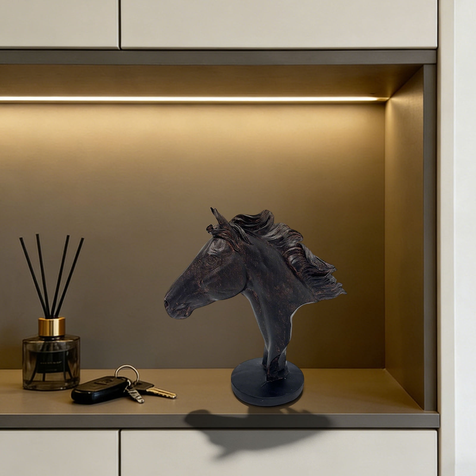 Bristle Horse Head Desk Ornament, Minimalist Modern Sculpture For Home Office Shelf Decoration Equestrian Lovers Art Display And Creative Workspace Accent