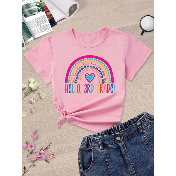 Camiseta "Hola Arcoíris" para niña de 3.er grado - Top de punto negro de manga corta con diseño de arcoíris de amor colorido, ropa informal para niñas | Ropa divertida para niñas