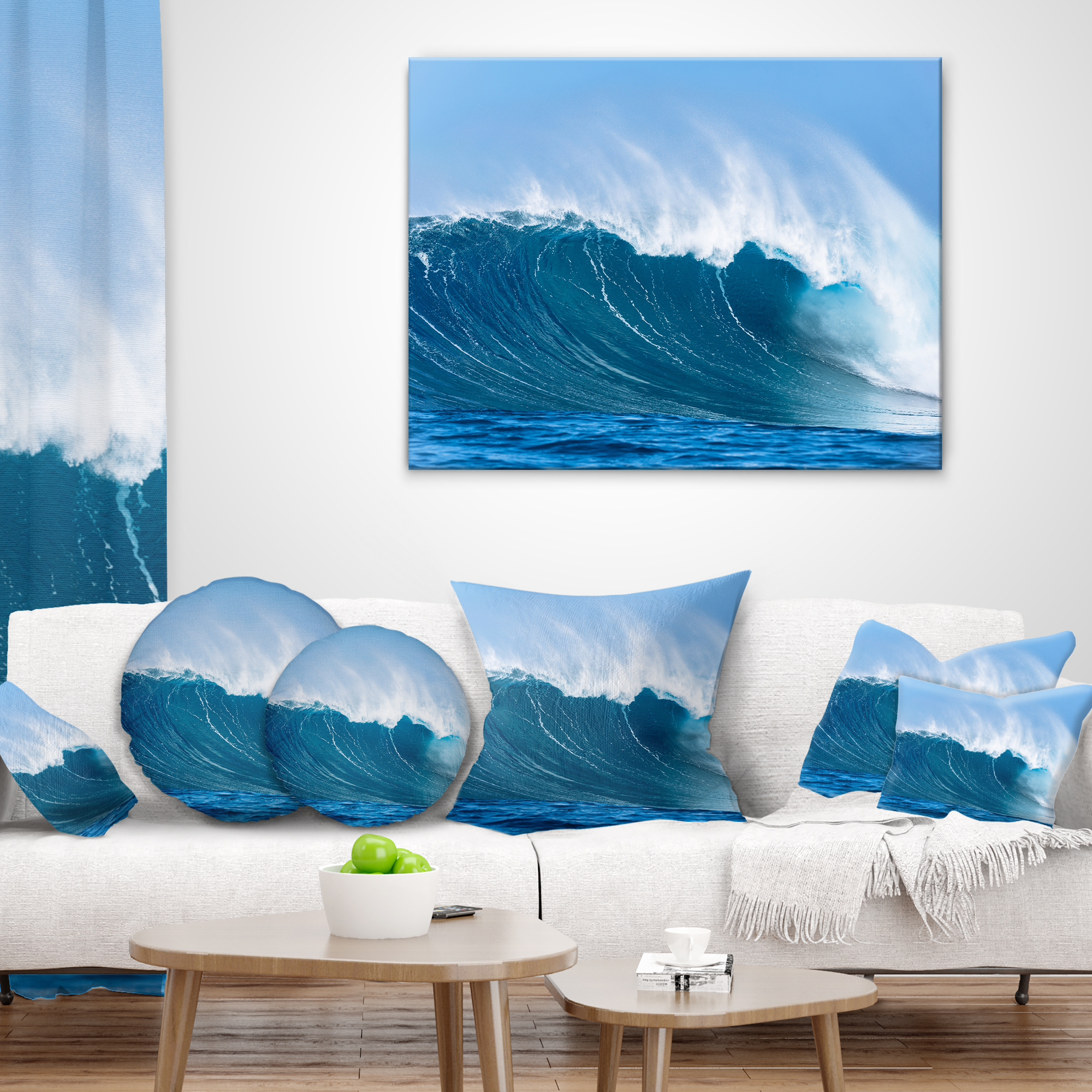Designart Sky Hitting Ocean Waves - Seascape Throw Pillow - 18x18