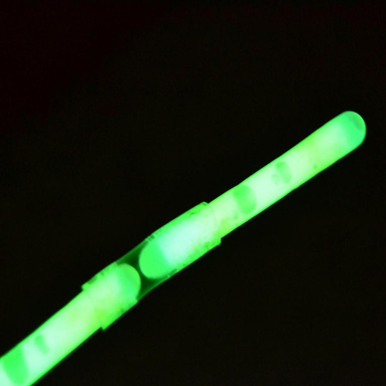 100x 1.5 Mini Glow Sticks Fishing Light 