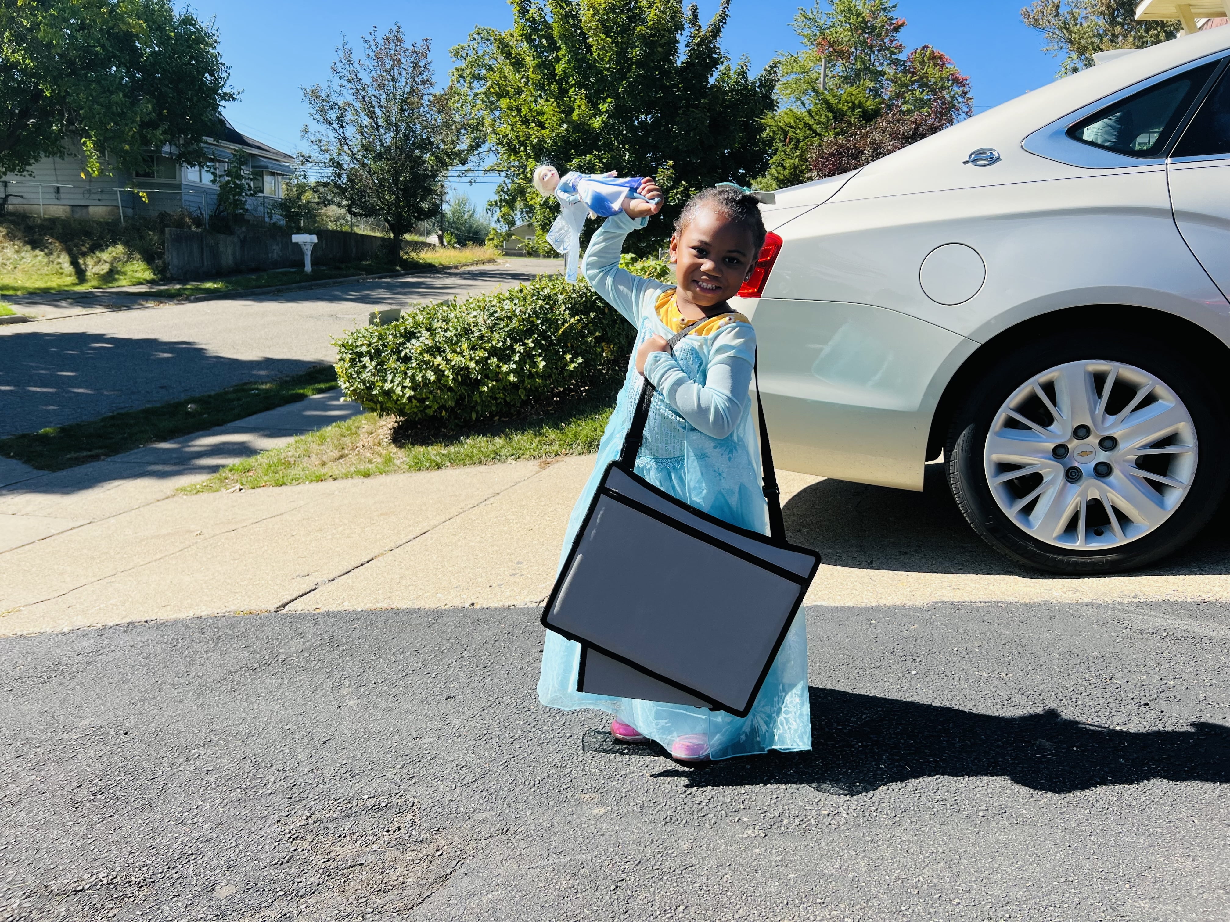 Children's Travel Tray Activity Table With Storage, Safety Strap & Tablet Holder