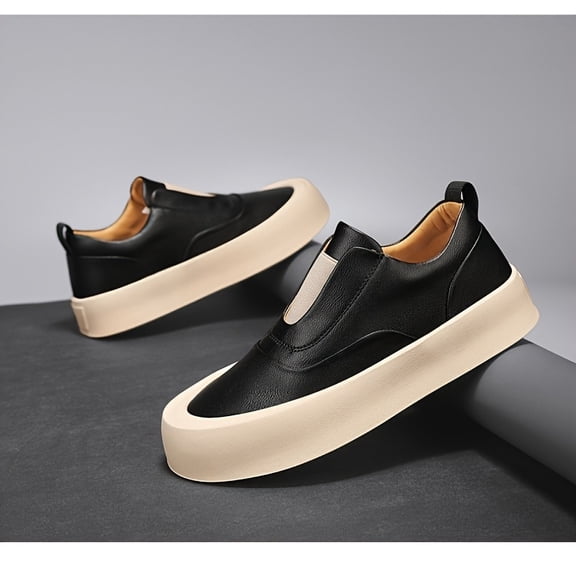 New Spring Summer Men's Slip-On Loafers with Thick Sole, Casual Sneakers, Simple, Lightweight, and Comfortable Men's Shoes