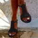 thumbnail image 1 of ¡Novedad de 2022! Sandalias planas cómodas para mujer, Sandalias planas de Color sólido con punta abierta, hebilla de Pin a la moda, zapatos planos de talla grande para mujer Summer40 Gao Jinjia LED, 1 of 2