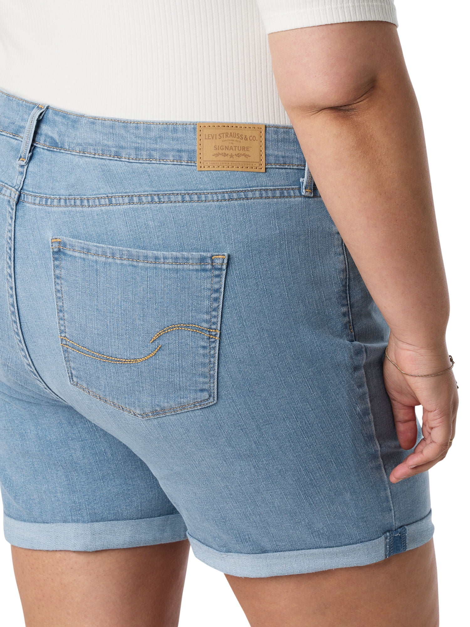 Levi Strauss Signature Women's and Women's Plus Mid Rise 5" Shorts, Sizes 0-26