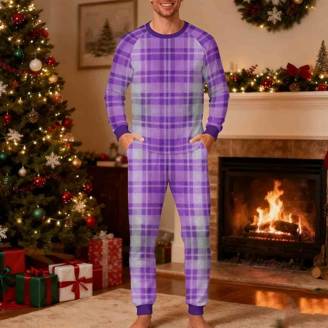 Pijama navideño para hombre, blusa y pantalones con estampado navideño a cuadros.