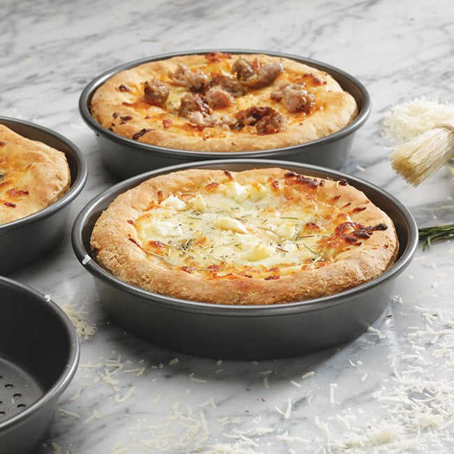 Chicago Metallic NonStick Perforated Deep Dish Pizza Pan Set Walmart