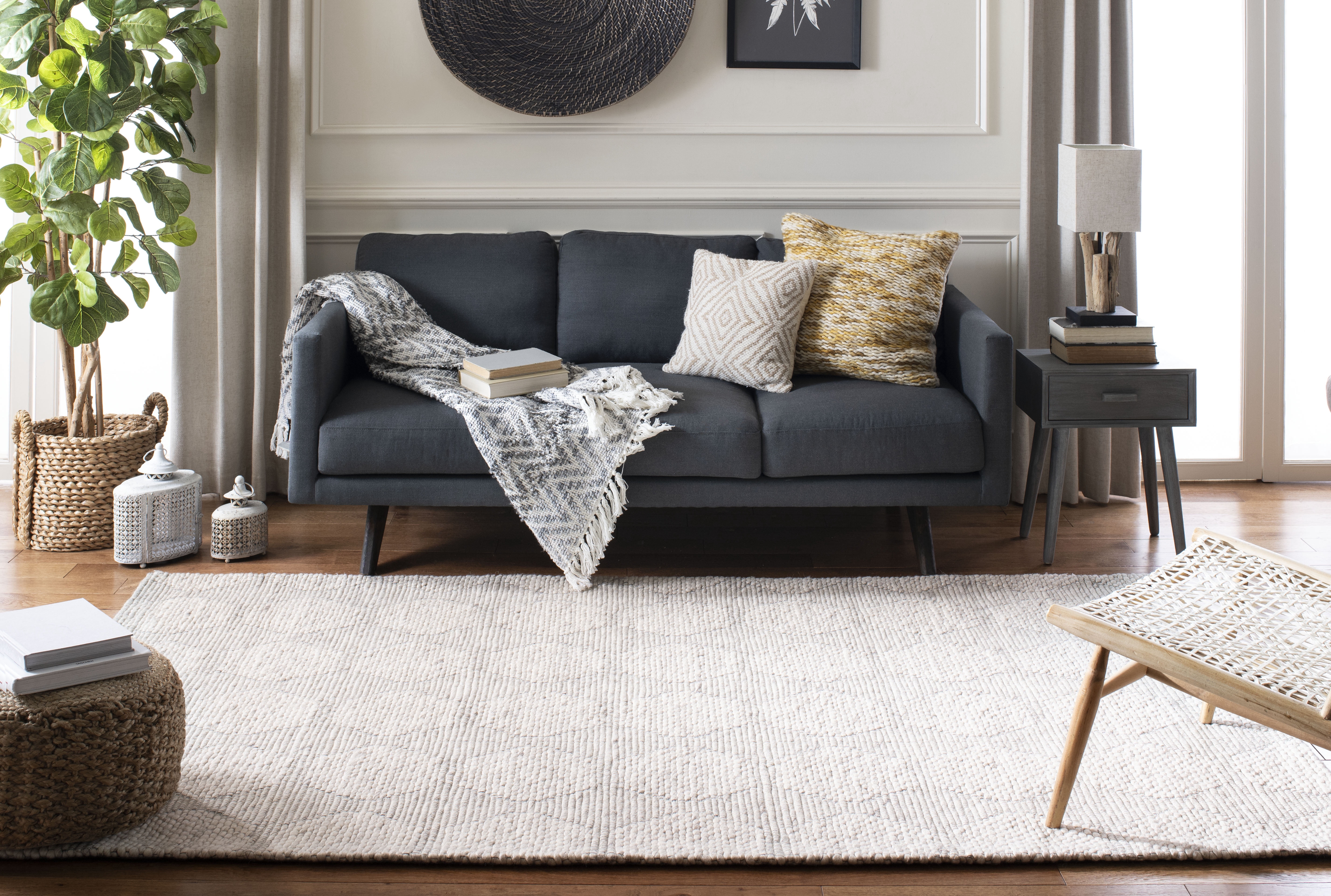 SAFAVIEH Marbella Jaydon Striped Area Rug, Beige, 8' x 10'