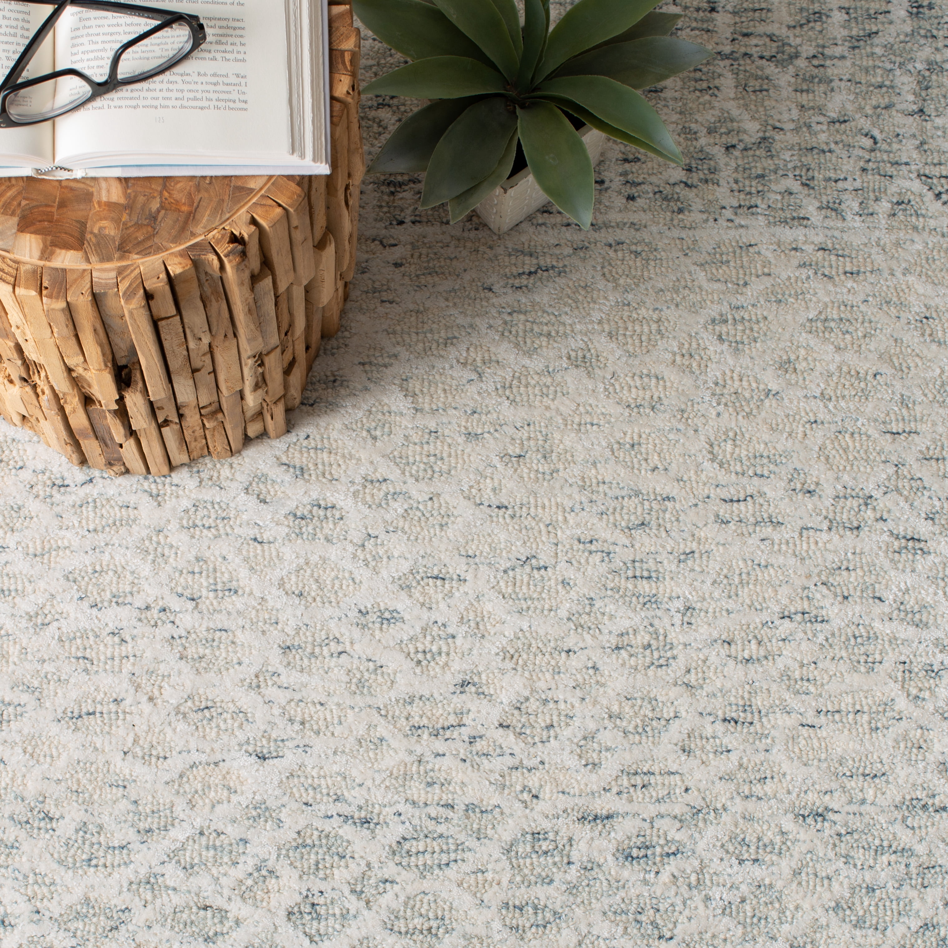 SAFAVIEH Glamour Anson Geometric Area Rug, Blue/Ivory, 8' x 10'