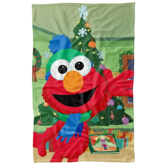Sesame Street Furry Friends Forever Blanket, 36'x58' Elmo Christmas Tree Fleece Blanket