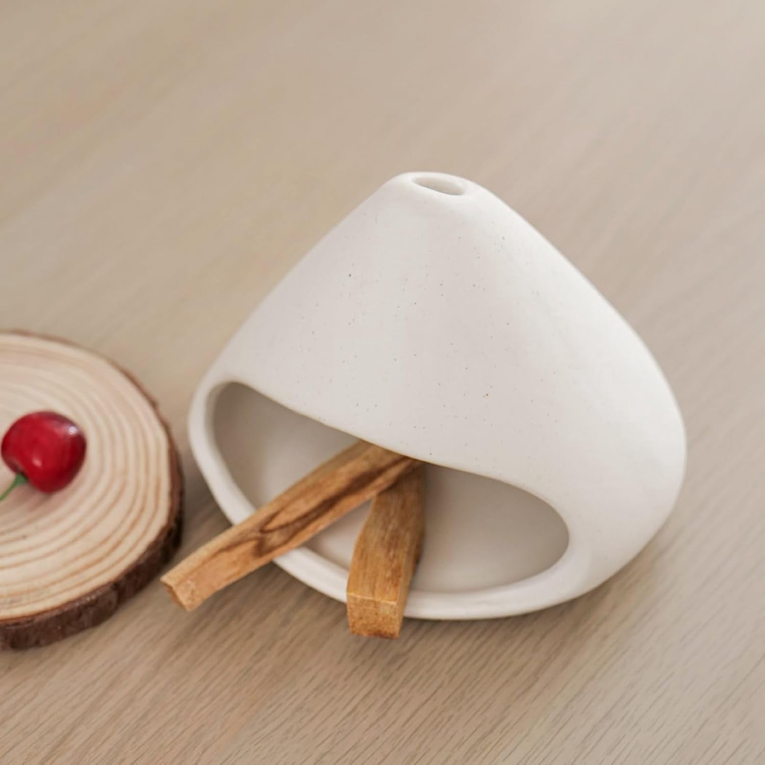 CATPAN Palo Santo Holder Ceramic Incense Burner Holder Sage Holder for Burning, Ash Catcher Mini Chiminea Unique Home Decor for Meditation/Yoga (Red)