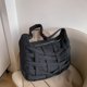 thumbnail image 3 of Bolso Hobo Bandolera Mujer Nylon Correa Ajustable Color Sólido para Viajes, 3 of 9