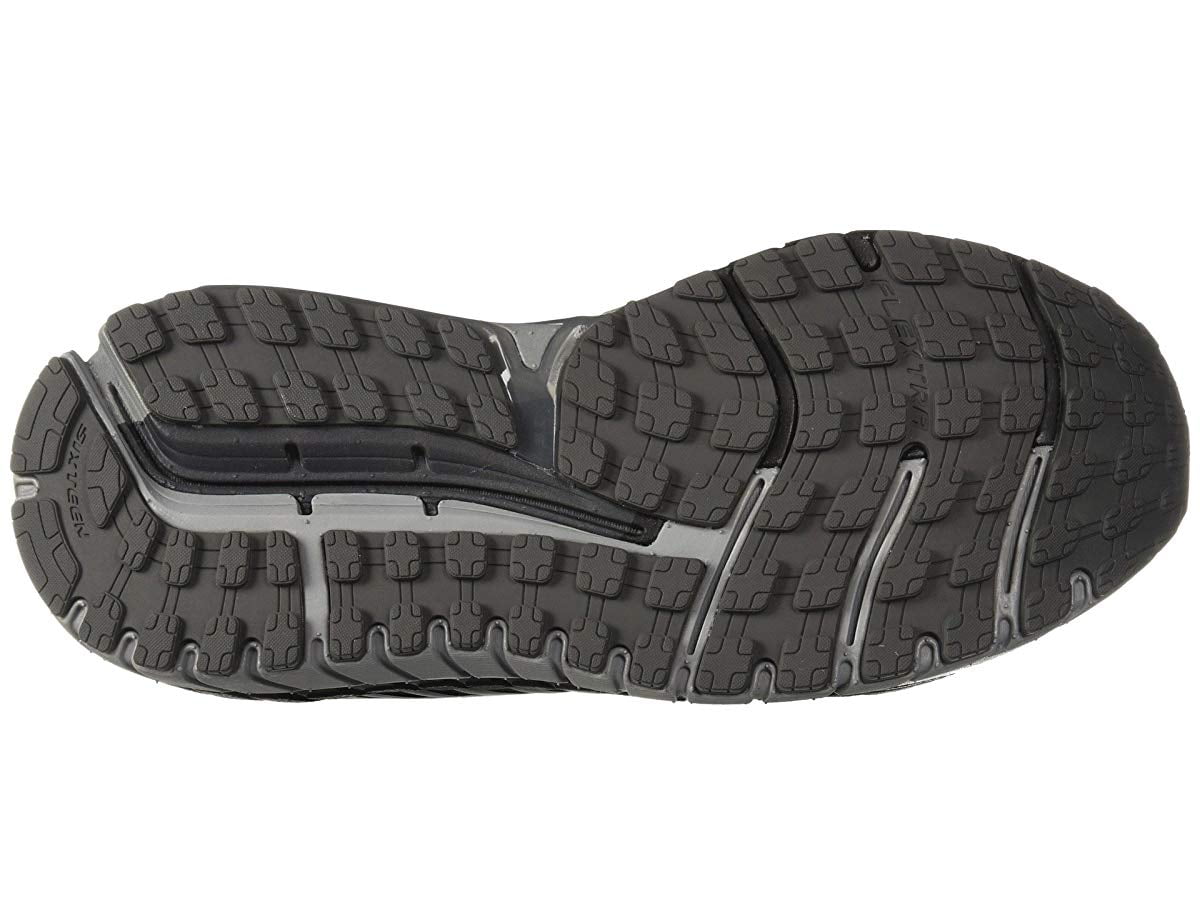 brooks beast size 13 4e