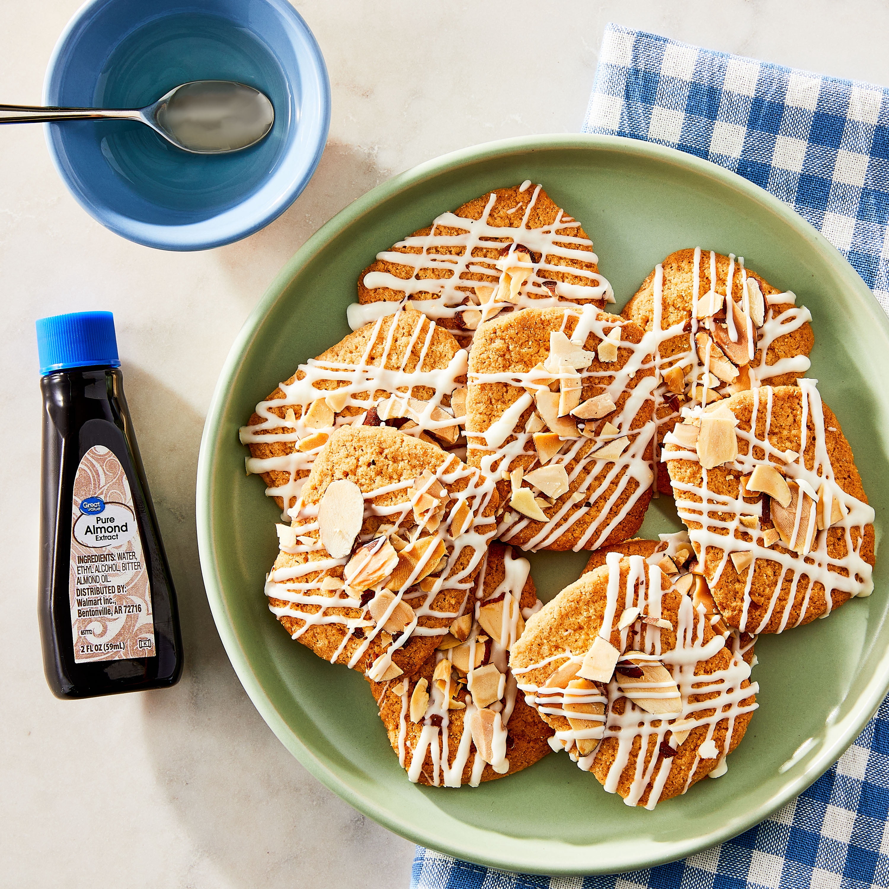 Great Value Pure Almond Extract, 2 fl oz, Natural Almond Flavor