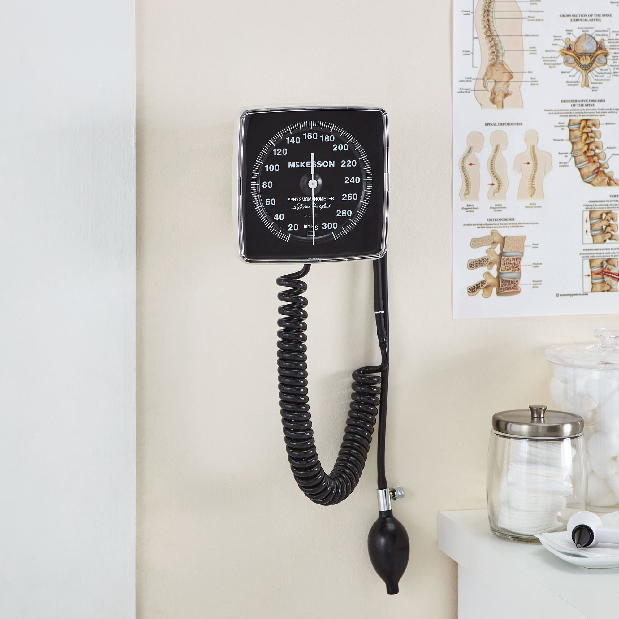 McKesson Lumeon Clock Aneroid Sphygmomanometer, Blood Pressure Monitor with Cuff, 1 Ct
