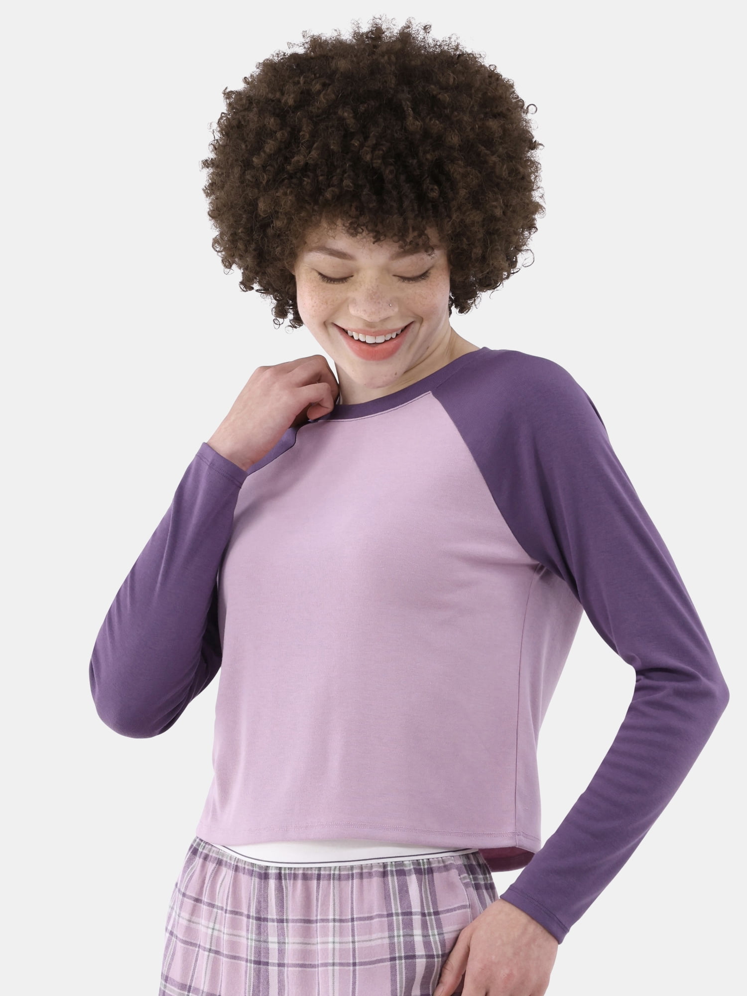 No Boundaries Long Sleeve Tee and Flannel Shorts Pajama Set, 2-Piece, Women’s and Women’s Plus