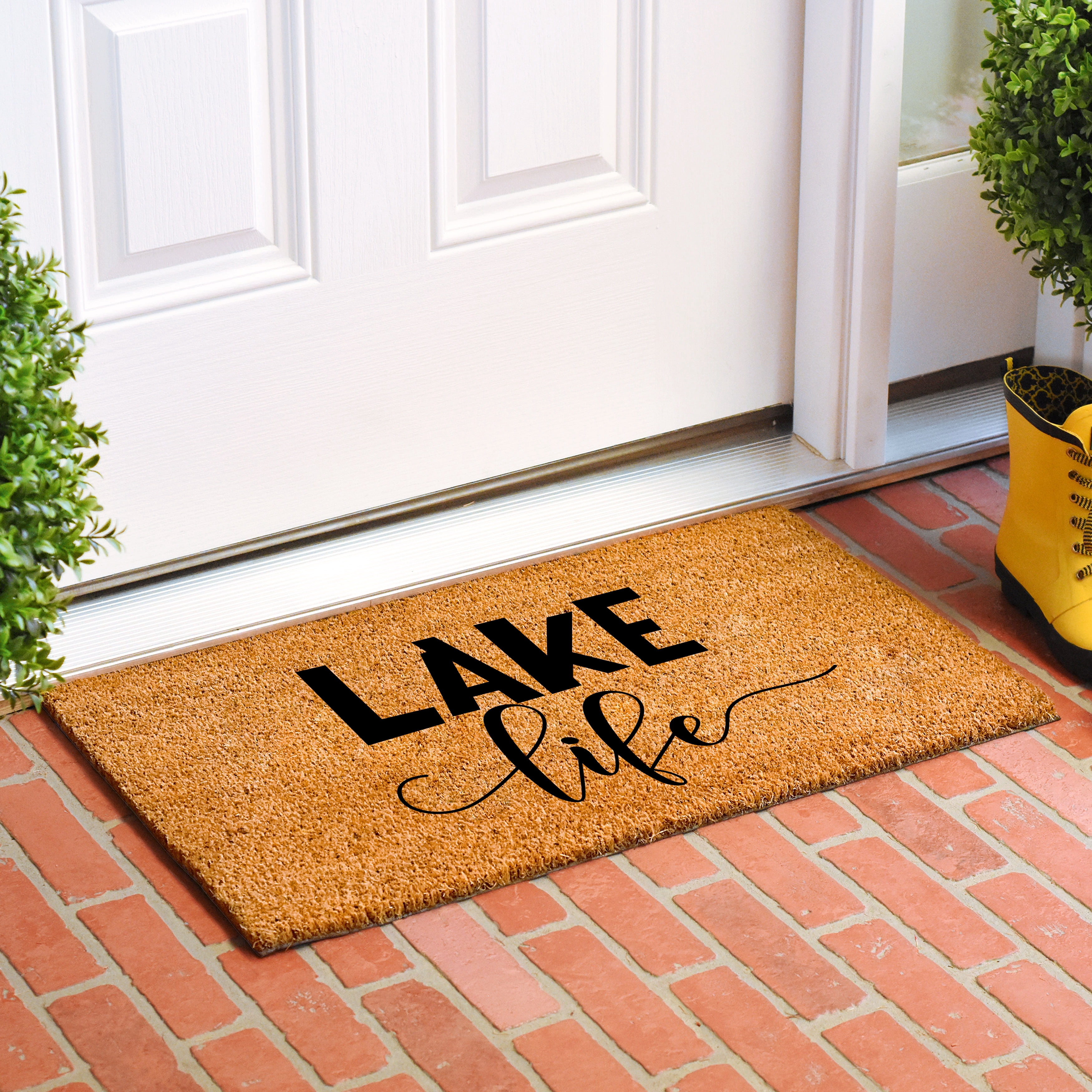 Calloway Mills 108632448 Lake Life Doormat, 24" x 48"