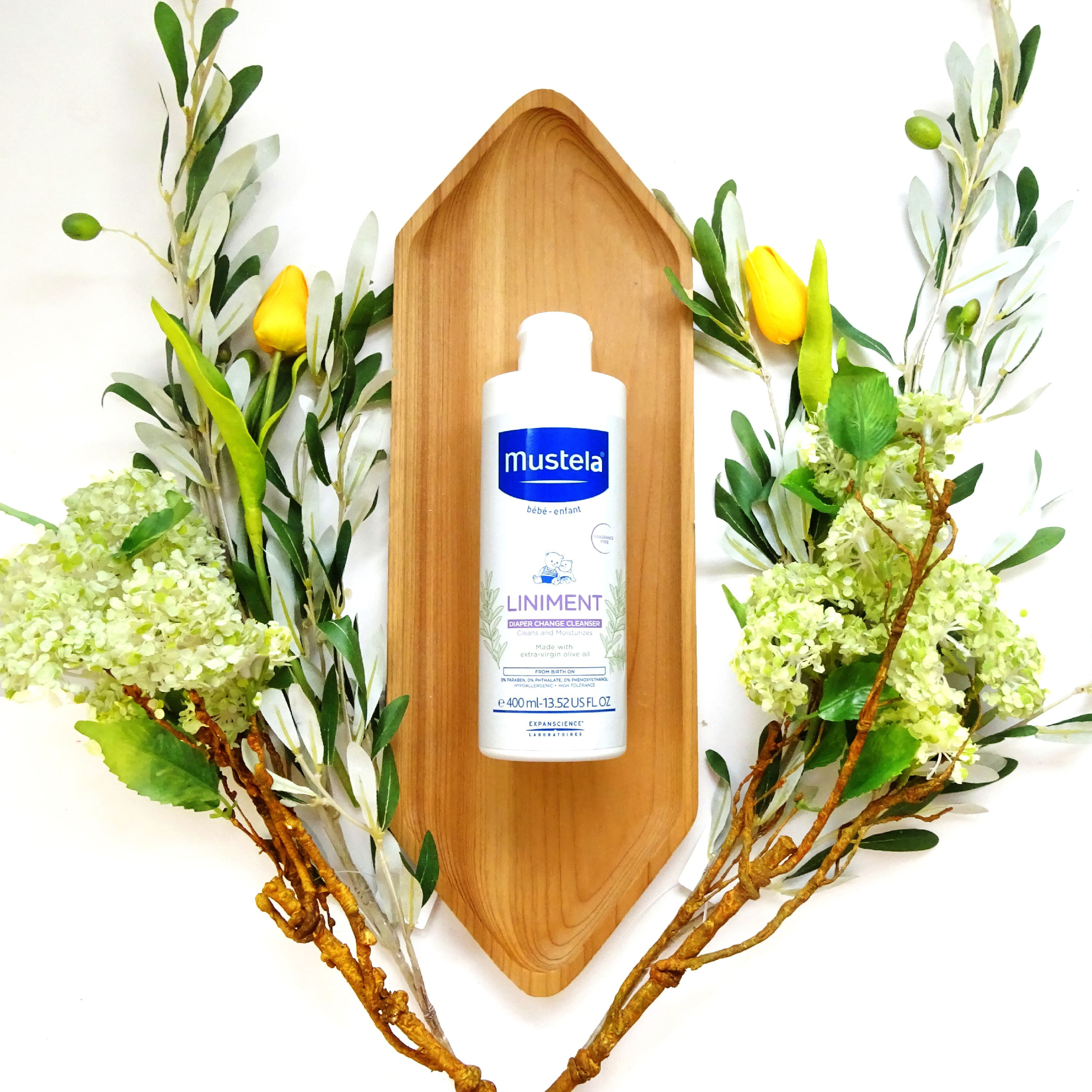 Mustela USA - Mustela Liniment contains 99% natural ingredients and is  enriched with skin-soothing extra virgin olive oil, which moisturizes and  protects your baby's bottoms.  IG  @_momto6_