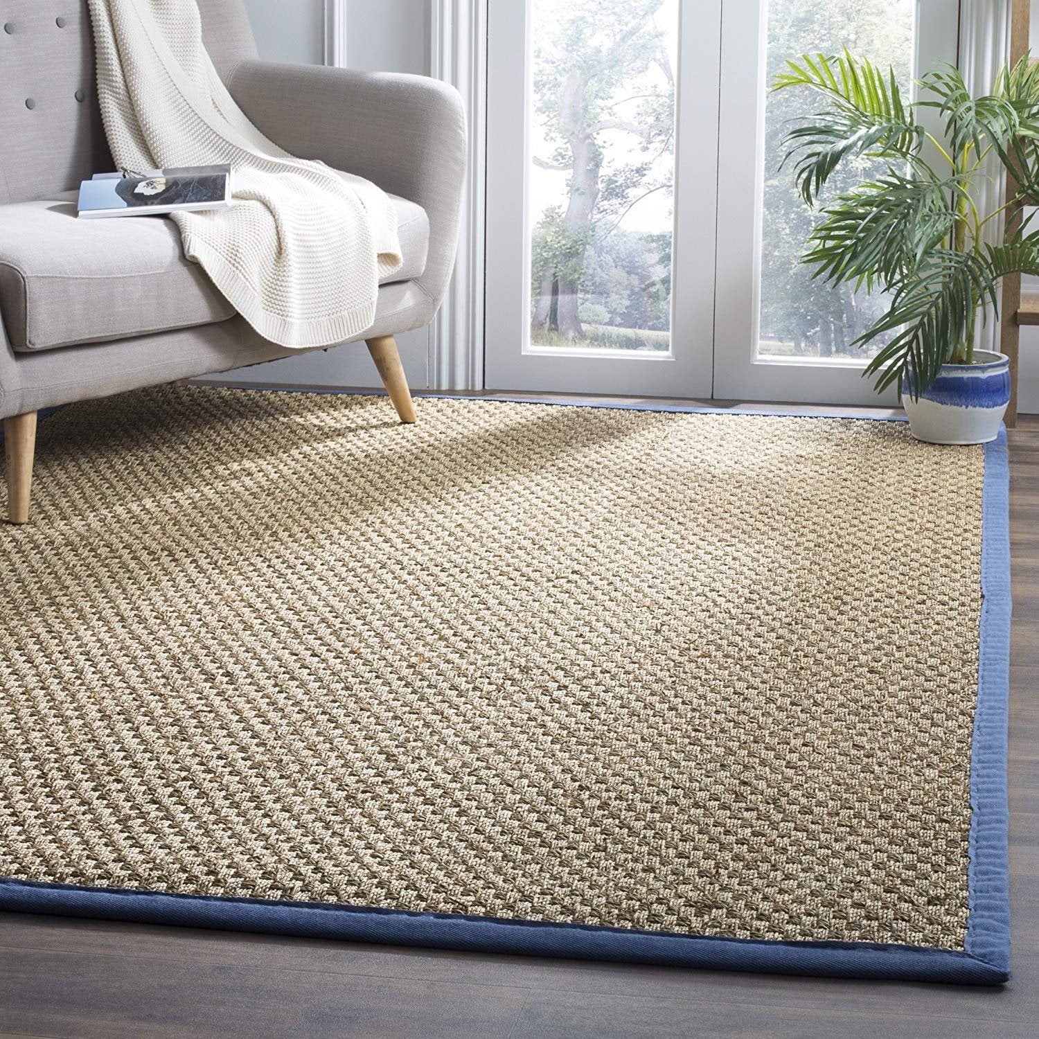 Safavieh Natural Fiber Collection NF114T Basketweave Natural and Navy