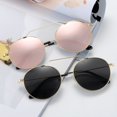 thumbnail image 1 of Gafas de sol polarizadas de moda Gafas de sol retro europeas y americanas para hombre Gafas de sol de moda con montura redonda de metal para mujer, 1 of 5