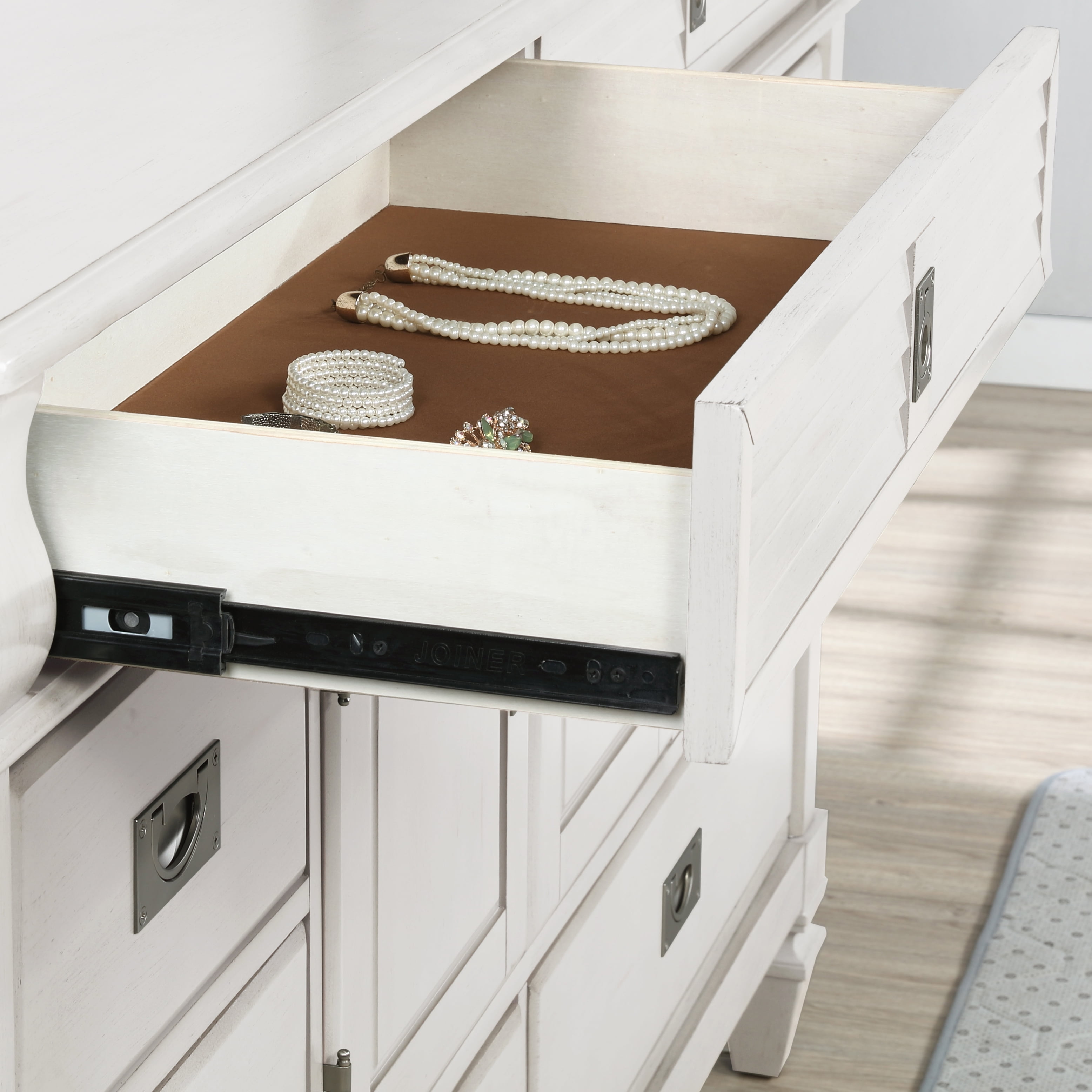 Roundhill Furniture York 5 Drawers Antique White Chest Roundhill Furniture York 5 Drawers Antique White Chest