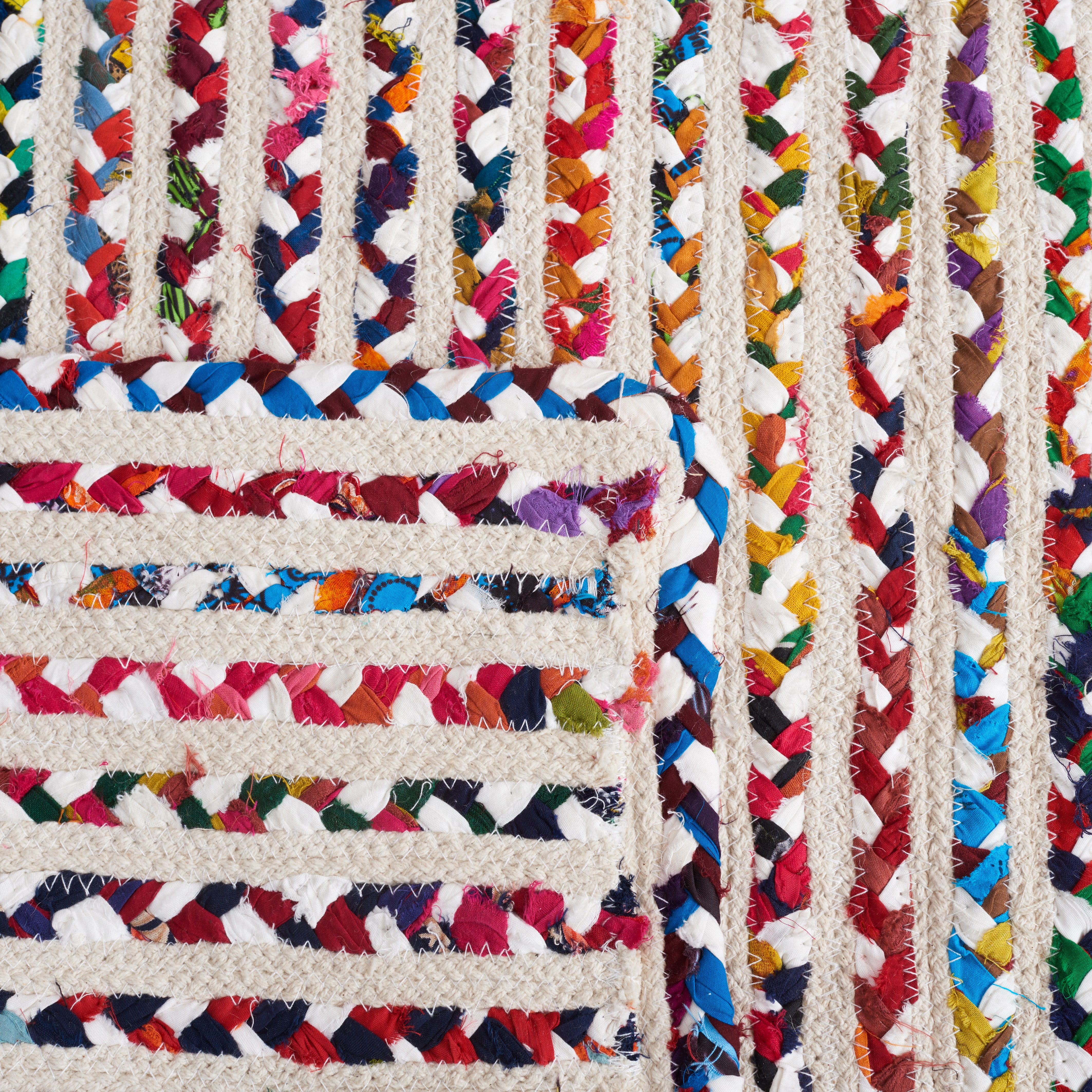 SAFAVIEH Braided Chelsey Bordered Cotton Reversible Area Rug, Ivory/Multi, 8' x 10'