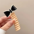 thumbnail image 1 of Xihbxyly Diadema para Teléfono, Diseño Único de Cable, Cinta para El Pelo Resistente para Peinados Duraderos, Fibra de Poliéster Suave para Una Sujeción Delicada, Ideal para Piscinas o Bañeras, Acces, 1 of 2