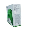 thumbnail image 2 of Control Inalámbrico para Xbox, Velocity Green, 2 of 3