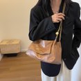 thumbnail image 4 of 2024 Nuevo bolso de hombro de diseño clásico de alta gama de gran venta para mujer, cadena de moda, bolso de mano retro versátil, bolso de mujer, 4 of 5