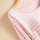 thumbnail image 4 of Camisón largo de mujer con cuello redondo, manga larga, a rayas, copas acolchadas extraíbles, cómodo, de color liso, para estar en casa, parte superior de poliéster., 4 of 9