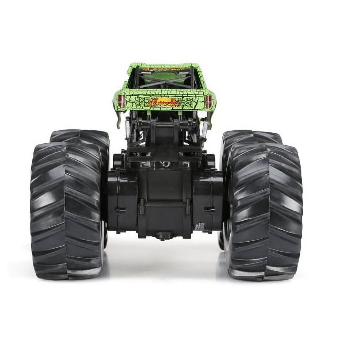 New Bright (1:10) Snake Bite Radio Control Monster Truck with Lights, Sounds and Vapor  61061U Child