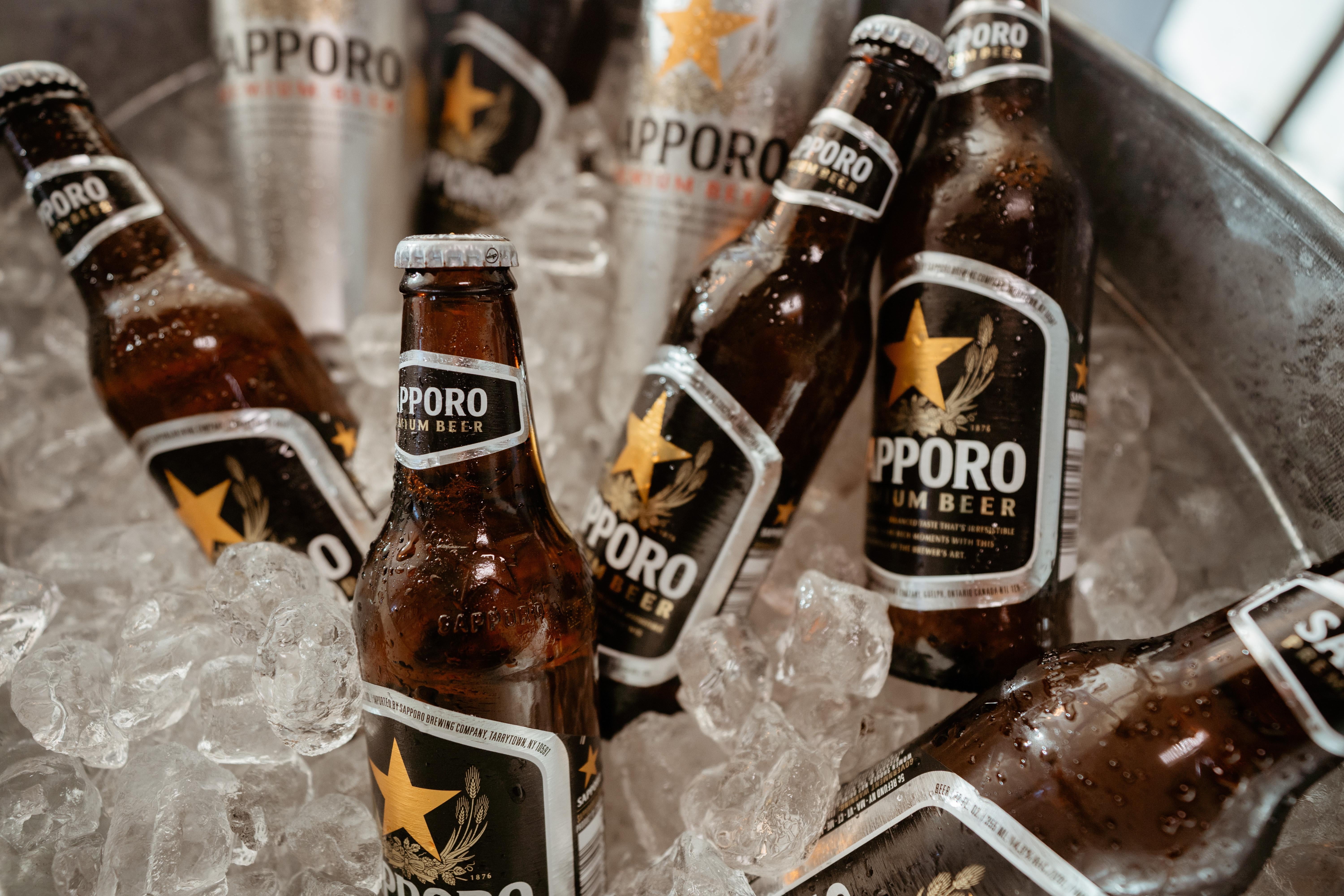 Sapporo, Premium Import Lager Beer, 12 fl oz, 6 Pack Bottles