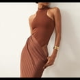 thumbnail image 4 of Vestido de Verano para Mujer, Elegante, Sin Mangas, con Cuello Halter y Ajustado. Color Café S, 4 of 10