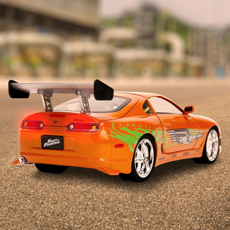 Fast & Furious 1:18 Toyota Supra Die-cast Car & 3