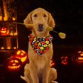 thumbnail image 3 of Collier Bandanas pour Chiens Chats Style Halloween Bavoir Triangle Chiot Foulard, 3 of 4