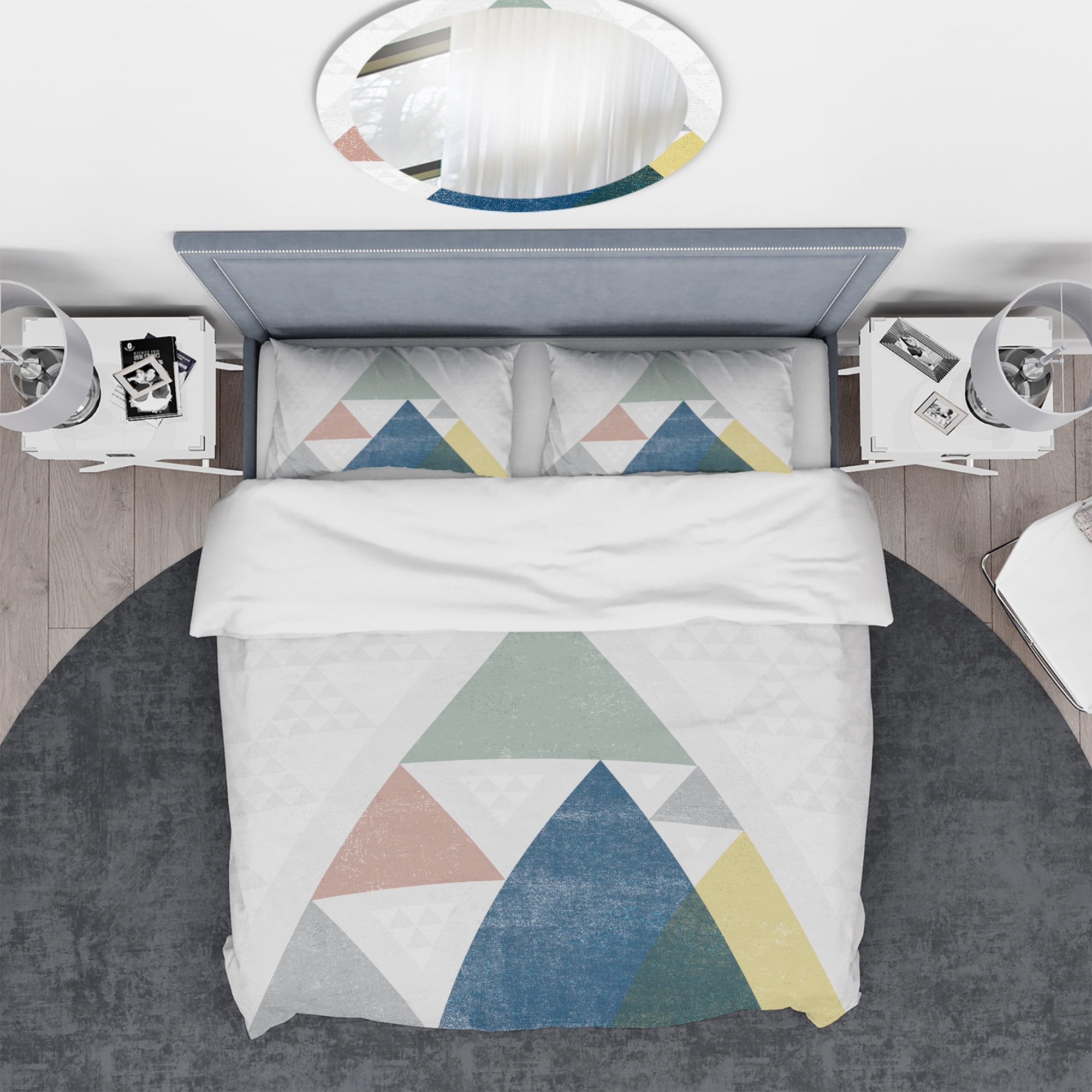 Designart 'Geometrical Composition Triangles I' Geometric Duvet Cover Set