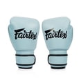 thumbnail image 2 of Guantes de boxeo Fairtex BGV20, azul pastel, 14 onzas, para hombres, mujeres y niños, 2 of 5