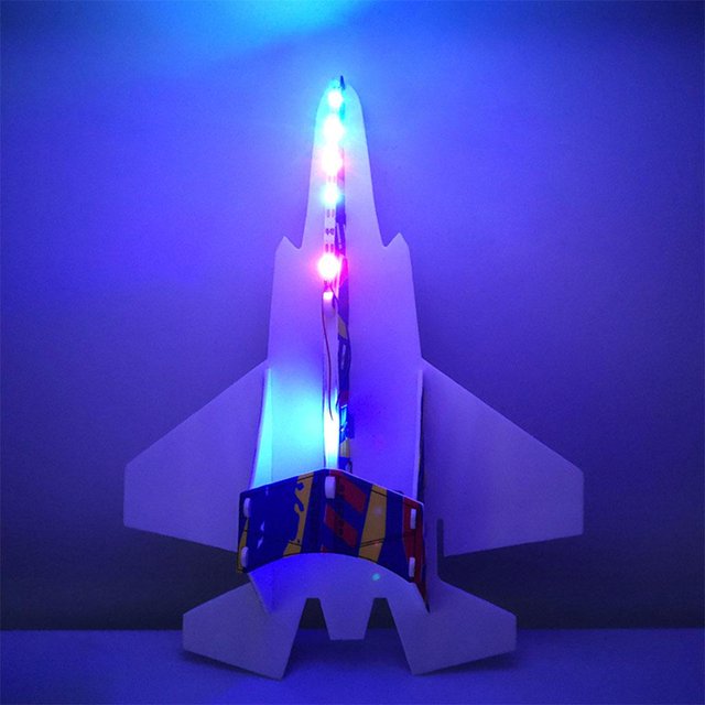 Un conjunto de de juguete, linternas giratorias, modelo de planeador de espuma de poliestireno PP, de espuma para regalos mpleaños, Azul Hugo Juguetes de avión